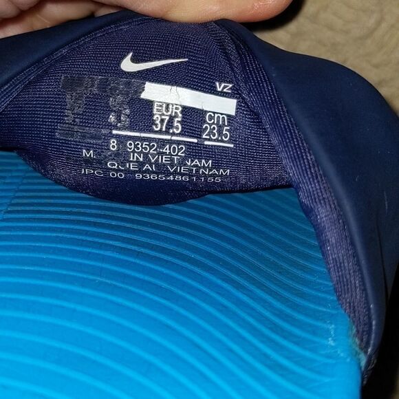 Nike slides Sandals Blue Size 5Y🌈5 for $25 - Picture 2 of 11